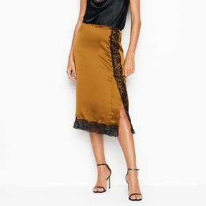 Victoria’s Secret Side Button Slip Skirt XS